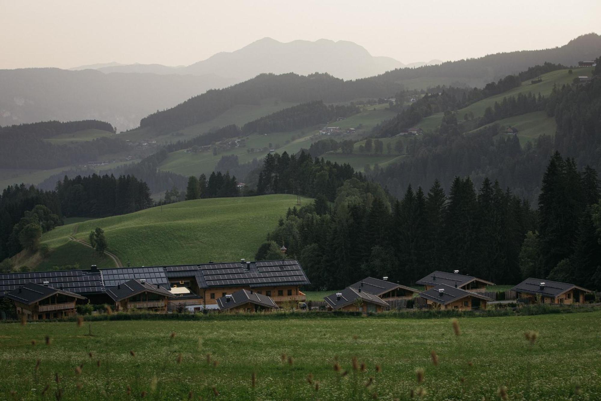 Hygna Chalets ライト・イム・アルプバッハタール エクステリア 写真